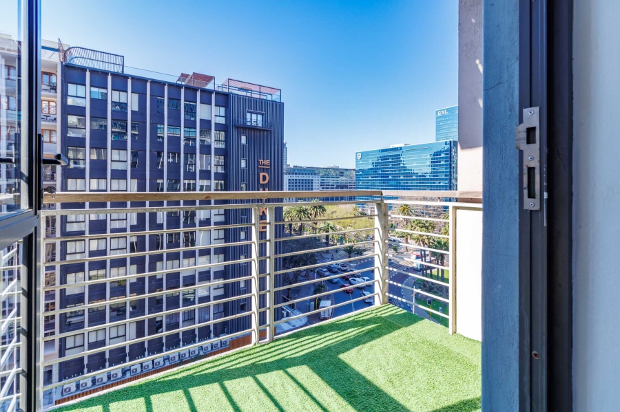 2 Bedroom Property for Sale in Cape Town City Centre Western Cape